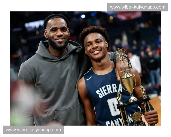 双城记:当雅典的烈阳灼烧莫斯科的坚冰,一场关于欧洲篮球灵魂的终极碰撞 双城记:当雅典的烈阳灼烧莫斯科的坚冰,一场关于欧洲篮球灵魂的终极碰撞